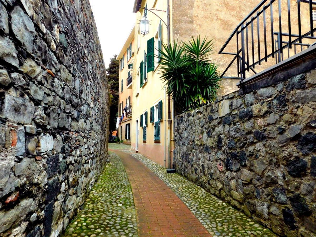 Апартаменты Bellissima Casa Nel Centro Storico!!! Леванто Экстерьер фото